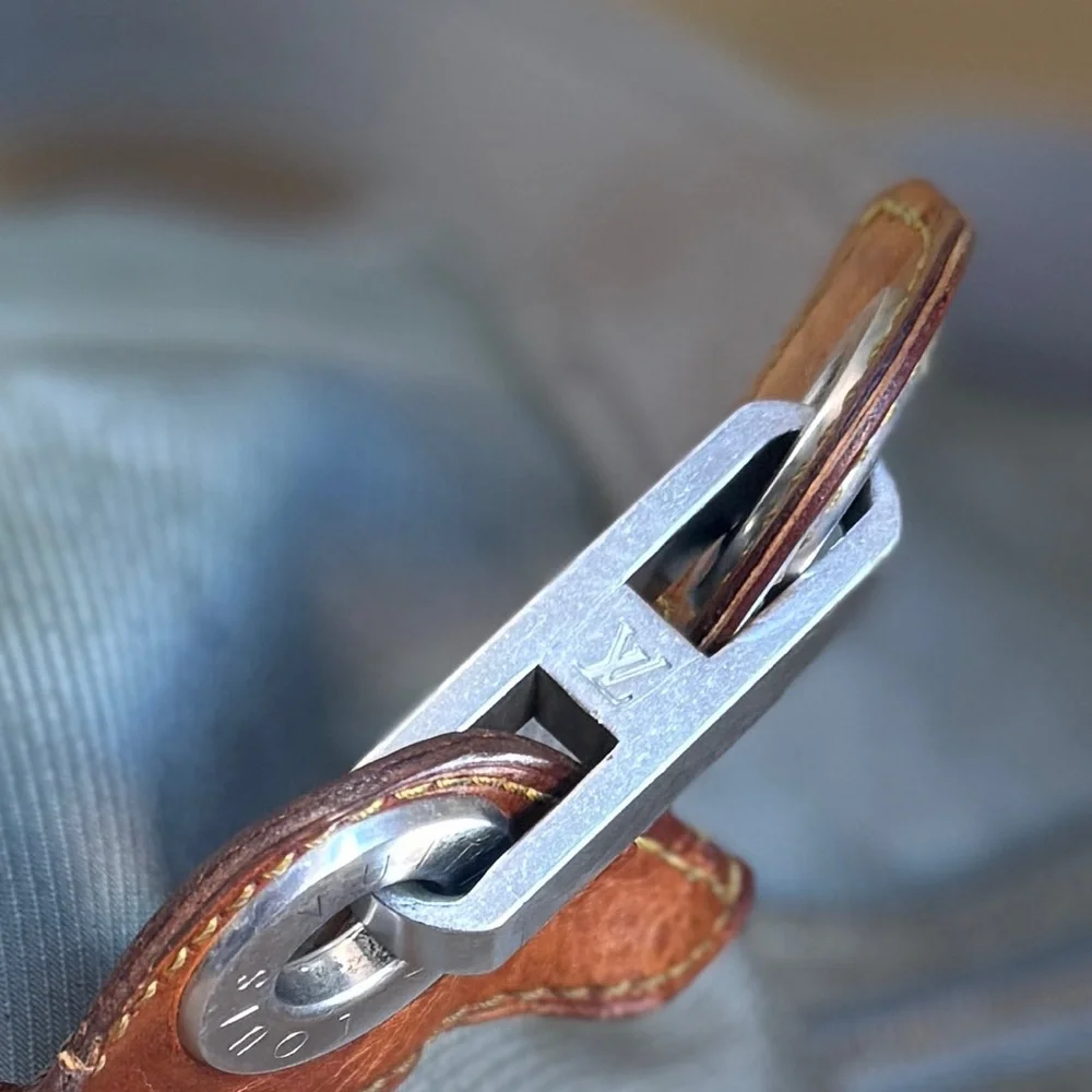 VTG Louis Vuitton Large Bag & Coin Purse from LV2000 Cup in New Zealand. - Picture 5 of 16